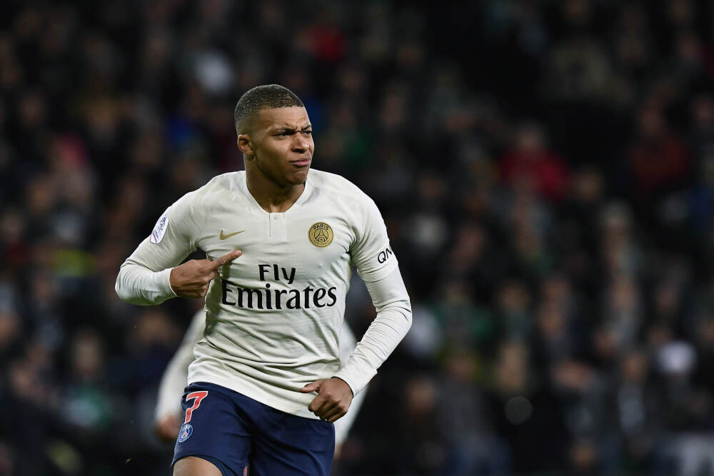 普京“海燕”狼牙棒式核威慑，在中国“速度革命”激光剑前已落伍